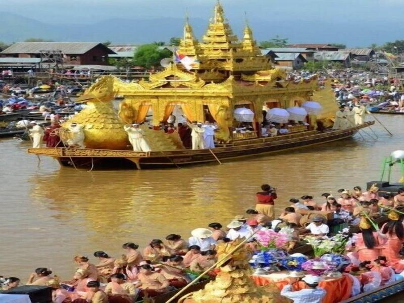 Immana Grand Inle Hotel image