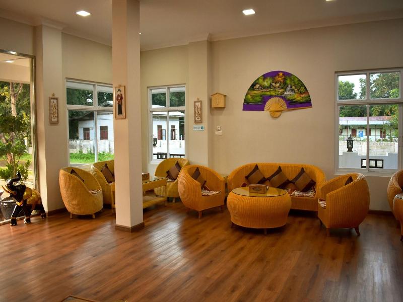 Immana Grand Inle Hotel image