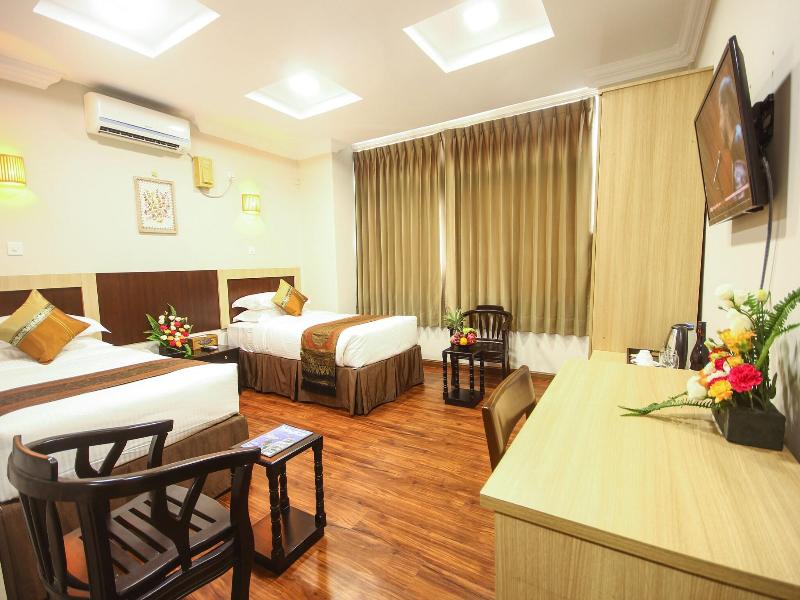Immana Grand Inle Hotel image