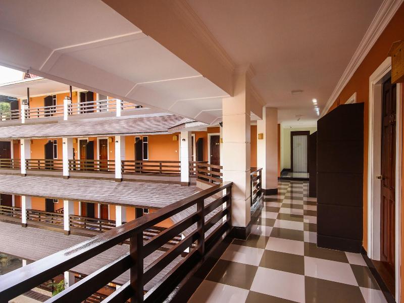 Immana Grand Inle Hotel image