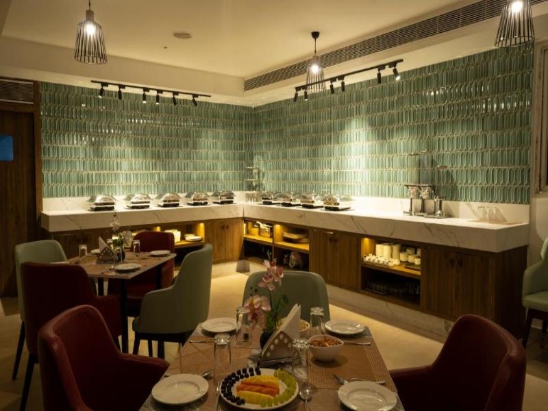 Grand Continent Secunderabad A Sarovar Portico — restaurant