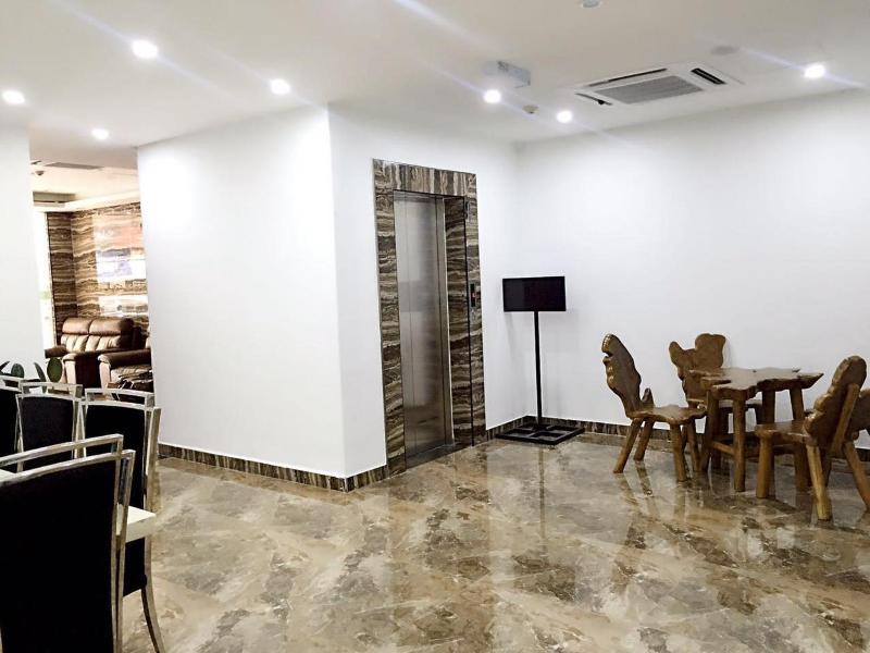 Fan Holiday Hotel image