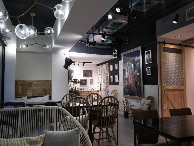 Nihao Cafe Hotel image