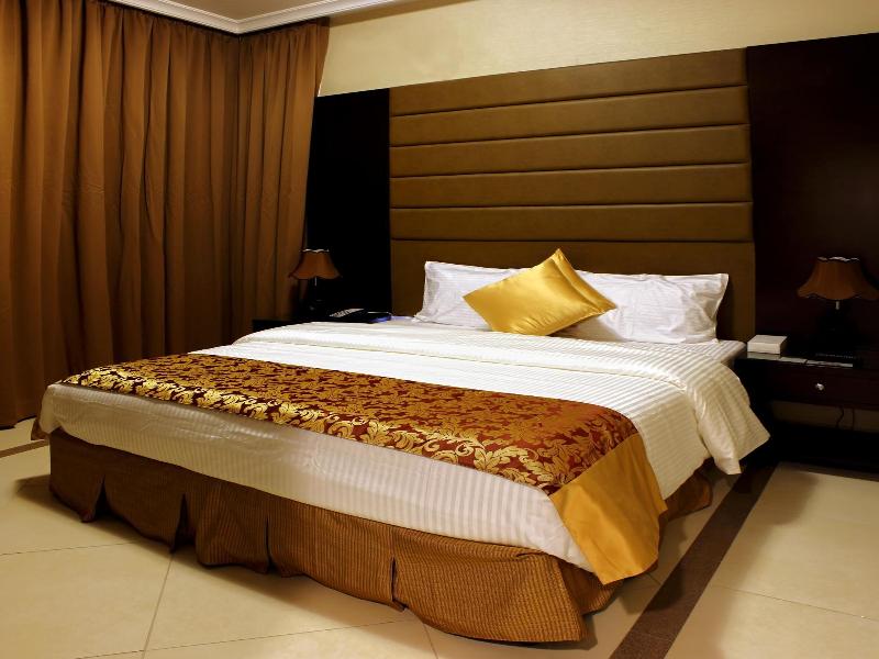 Paragon Hotel Apartments image