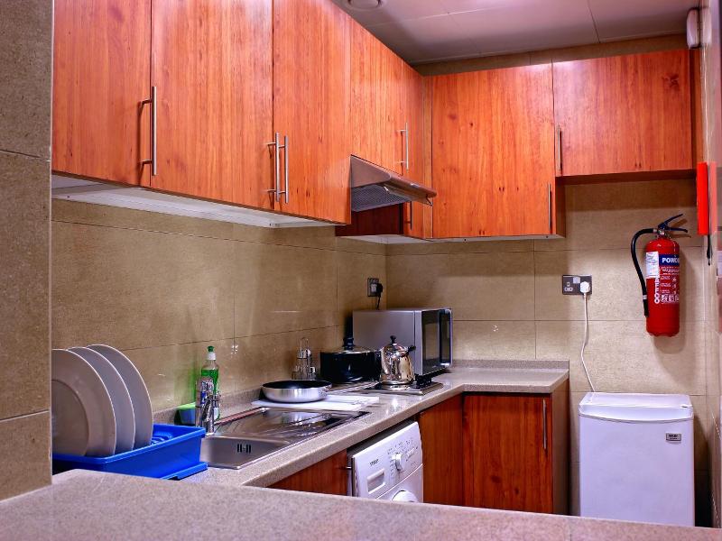 Paragon Hotel Apartments image