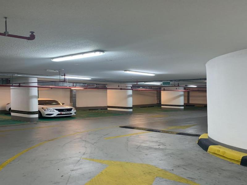 Paragon Hotel Apartments image