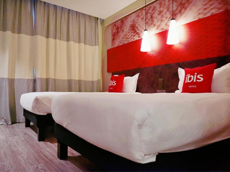 Ibis Hotel (Jiayuguan Railway Station) image