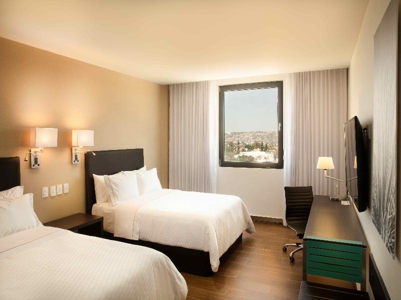 Fiesta Inn Guadalajara Aeropuerto 4