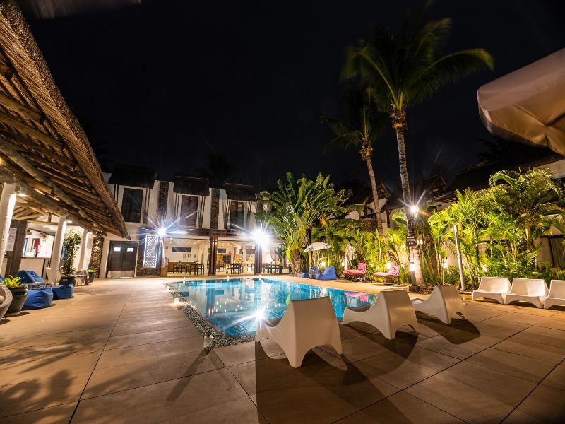 Toparadis Guest House image