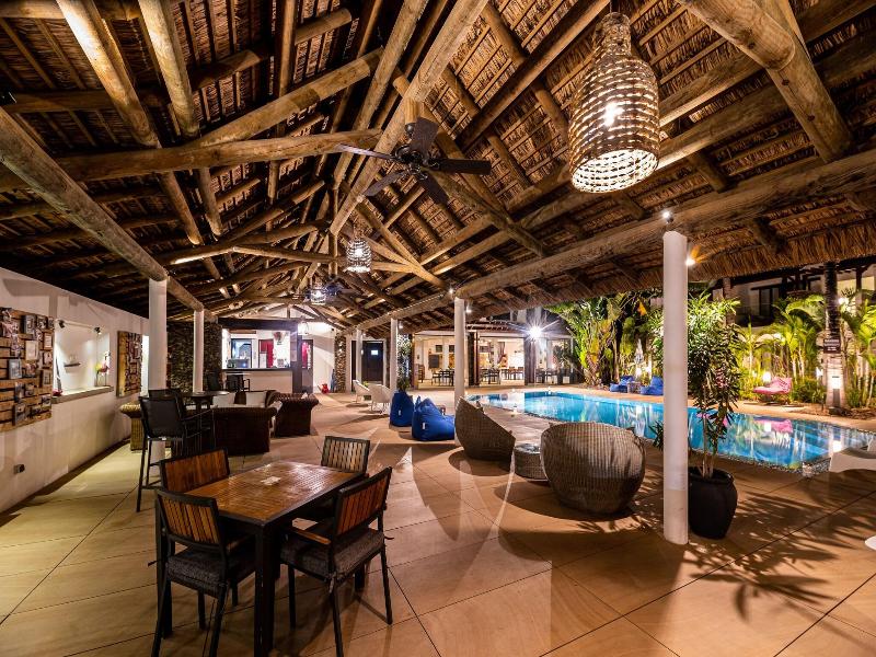 Toparadis Guest House image