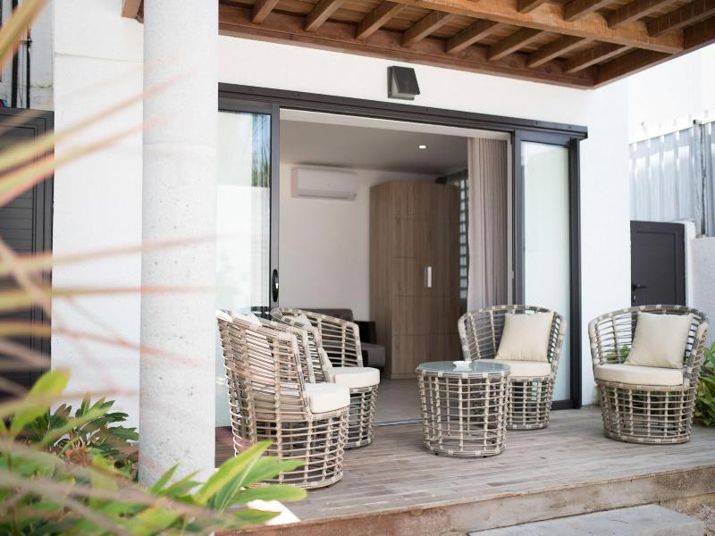 Toparadis Guest House image