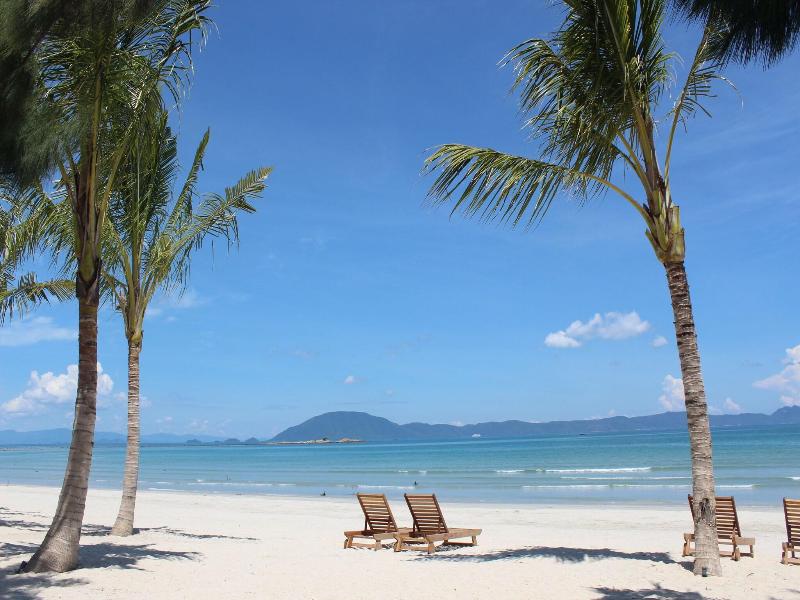 Gm Doc Let Beach Resort And Spa