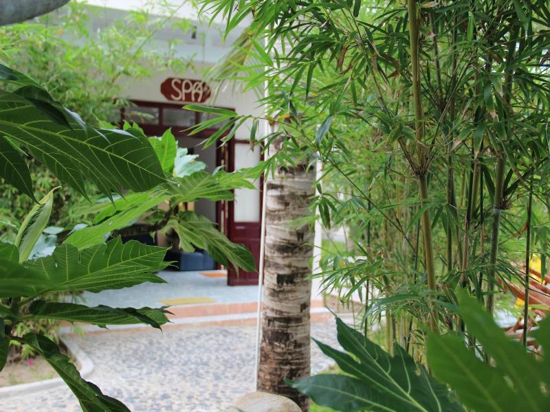 Gm Doc Let Beach Resort And Spa