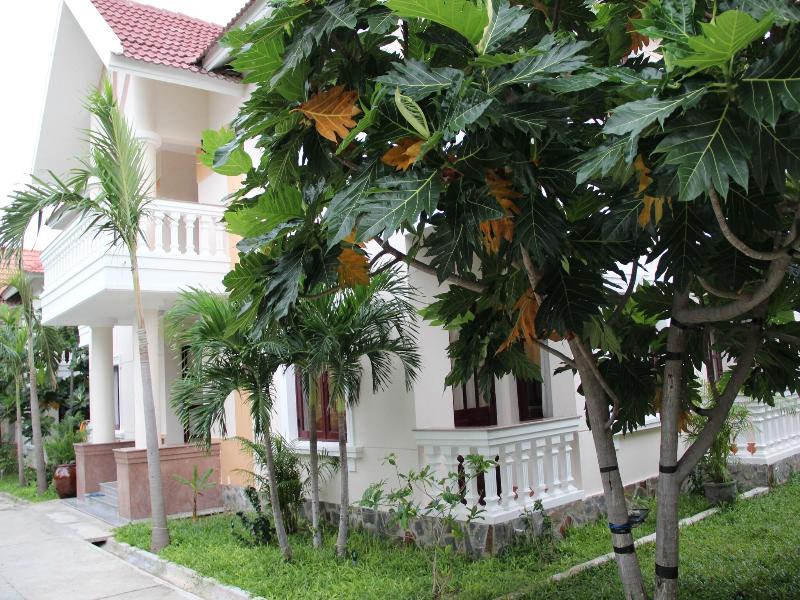 Gm Doc Let Beach Resort And Spa