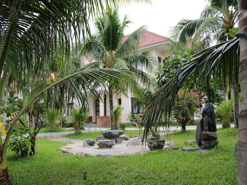 Gm Doc Let Beach Resort And Spa