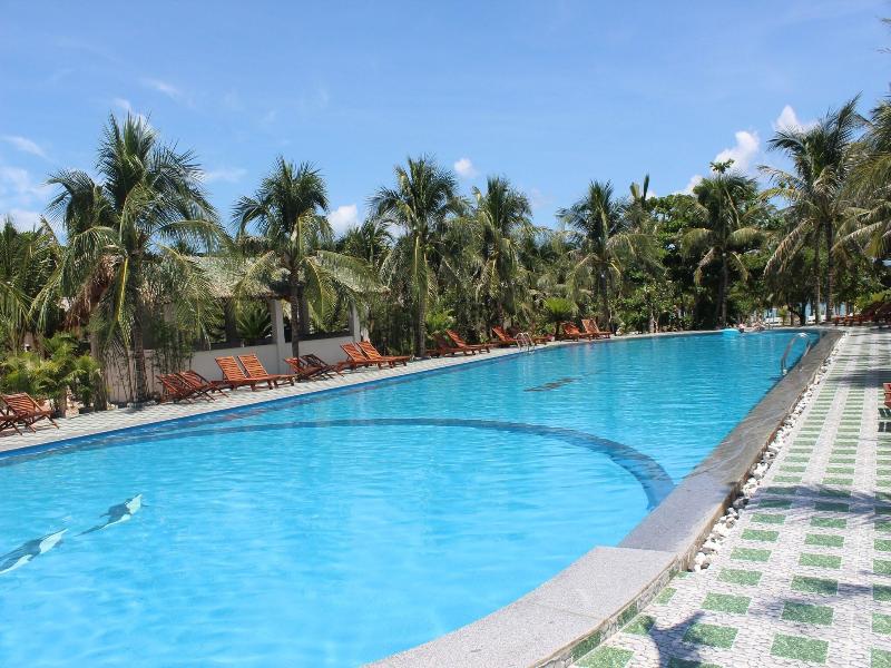 Gm Doc Let Beach Resort And Spa