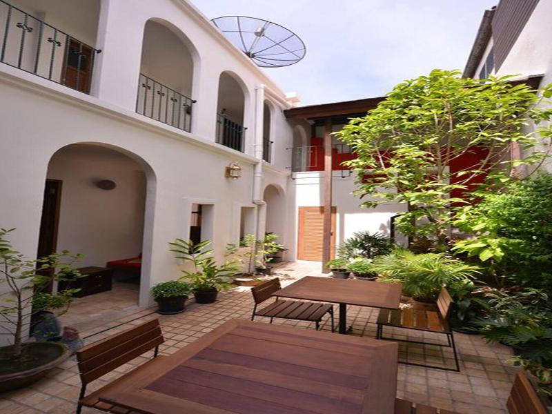 Neighbor Phuthon image