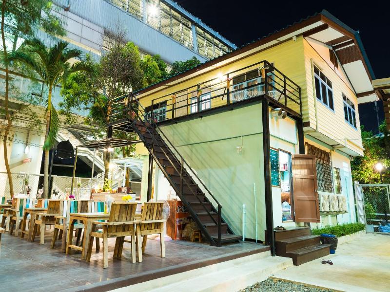 Nang Ta Yon Ban Thap Chang Hostel image