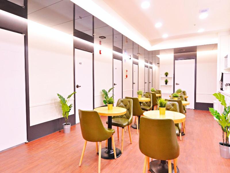 OYO Hostel Myeongdong 3 image