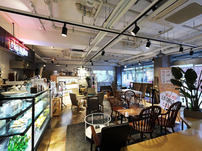 Stay7 Hostel Myeongdong image