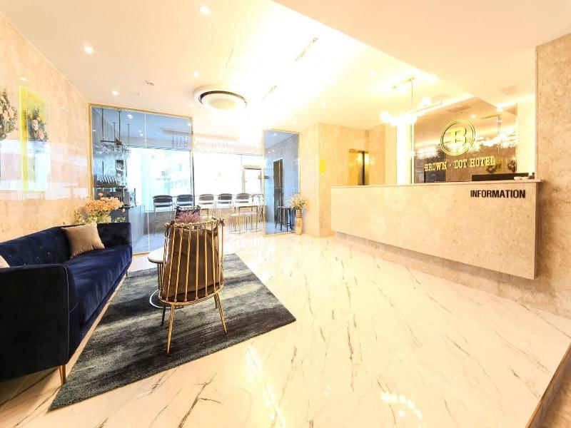 Busan Songdo Beach Brown Dot Hotel image