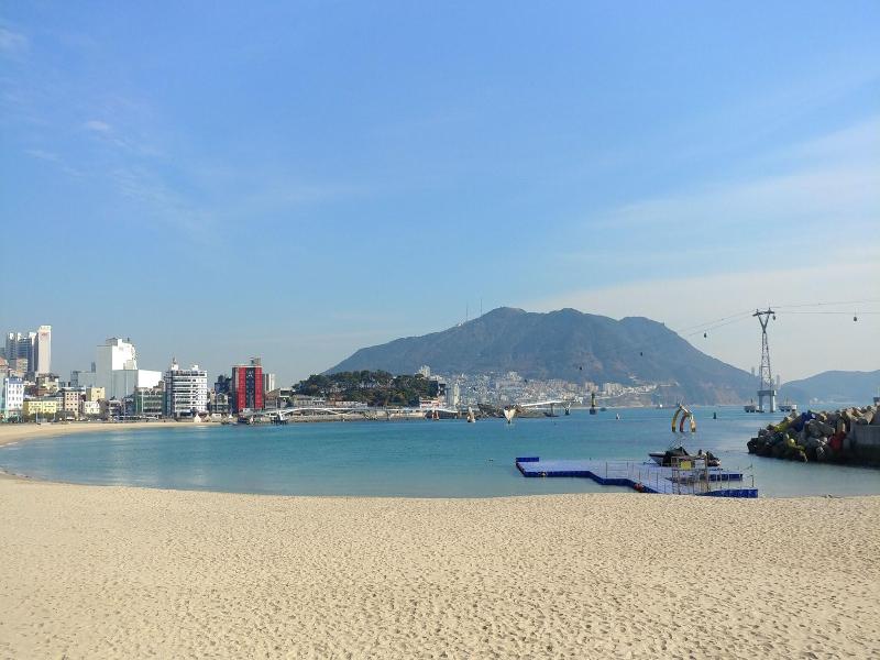 Busan Songdo Beach Brown Dot Hotel image