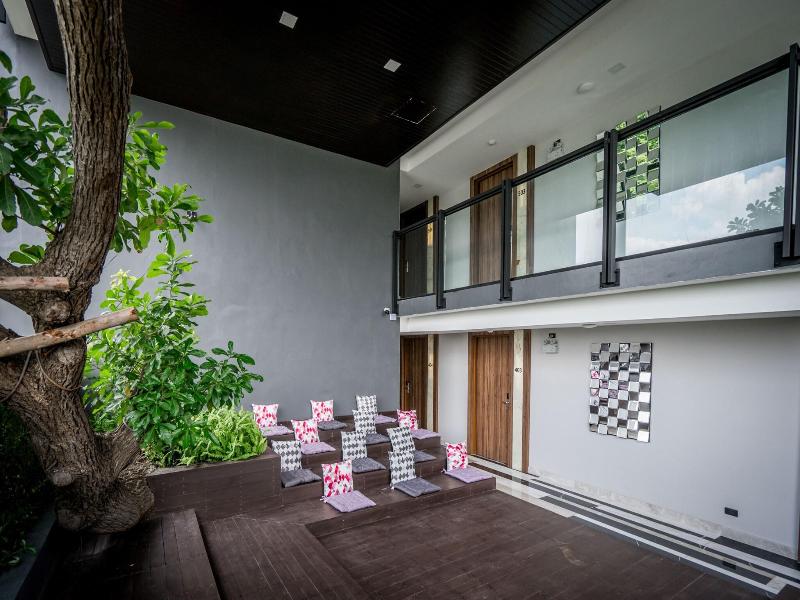 Onyx Hotel Bangkok image
