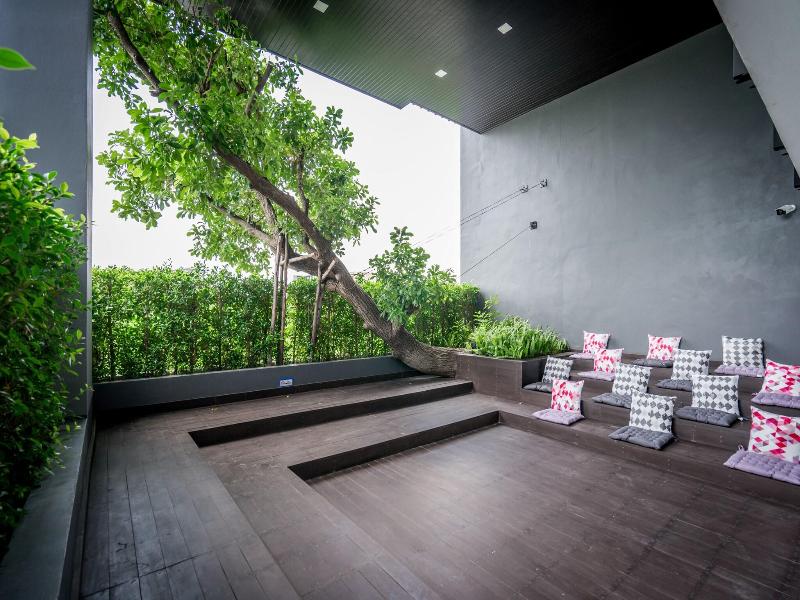 Onyx Hotel Bangkok image
