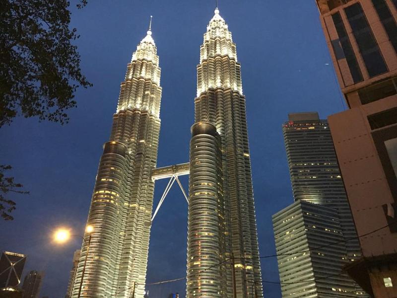 Queens Service Suite At Times Square Kl image