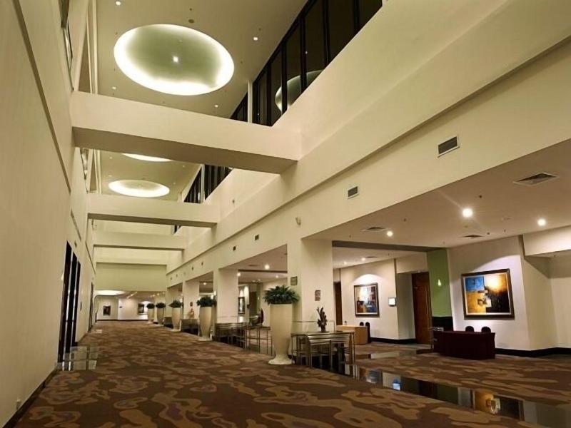 Queens Service Suite At Times Square Kl image