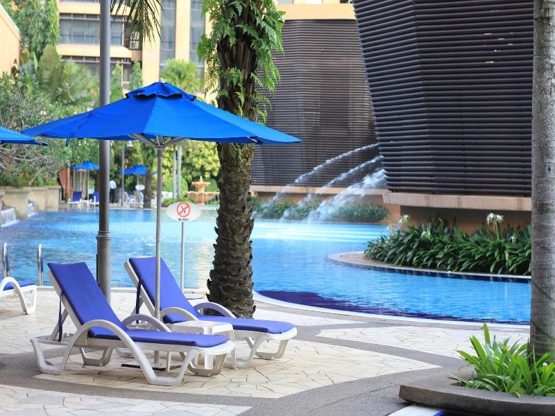 Queens Service Suite At Times Square Kl image