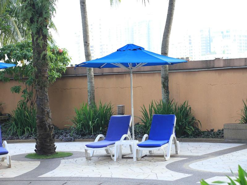 Queens Service Suite At Times Square Kl image