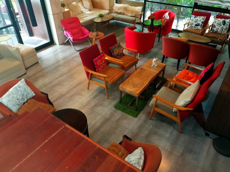 Iresidence Hotel Pathumthani image