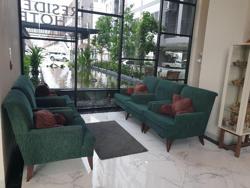 Iresidence Hotel Pathumthani image