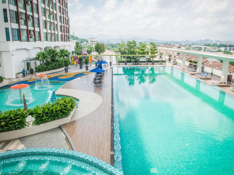 Amerin Mall Suites image