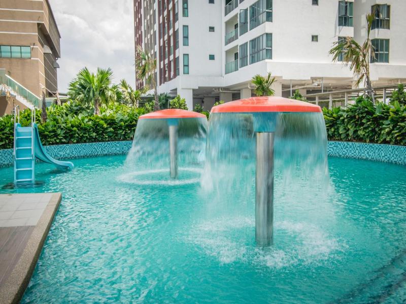 Amerin Mall Suites image