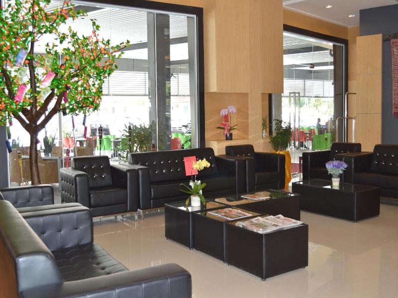 Paragon Lutong Hotel