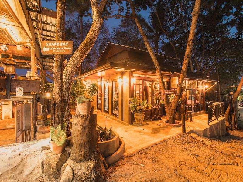 Taatoh Seaview Resort image