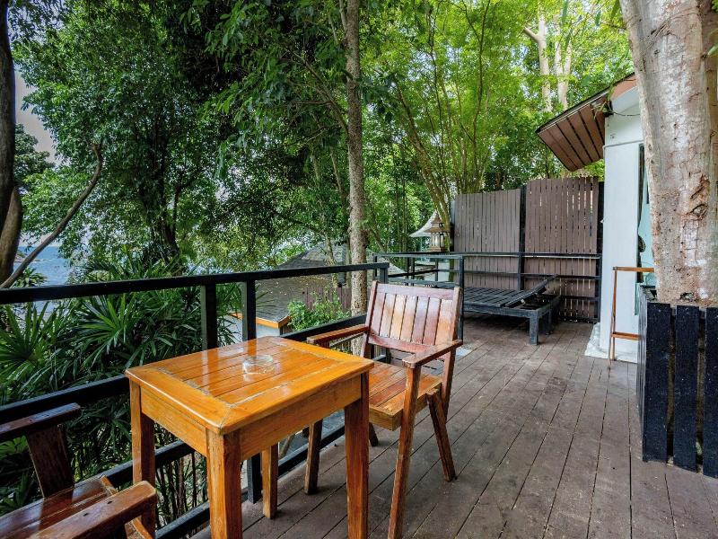 Taatoh Seaview Resort image