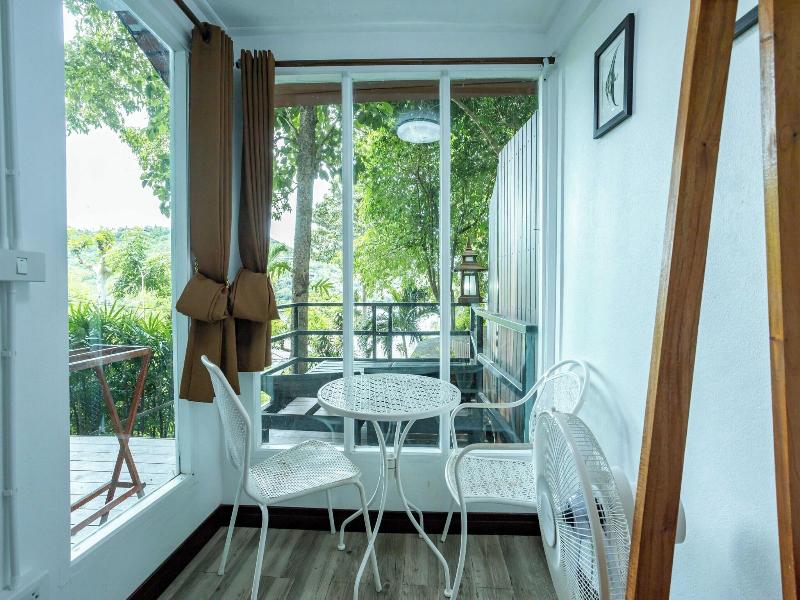 Taatoh Seaview Resort image