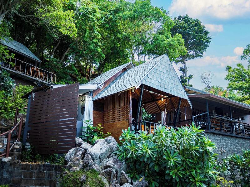 Taatoh Seaview Resort image
