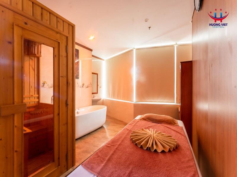 Huong Viet Hotel Quy Nhon image