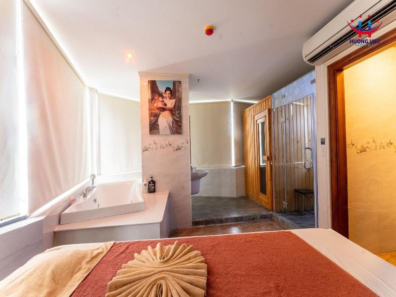 Huong Viet Hotel Quy Nhon image