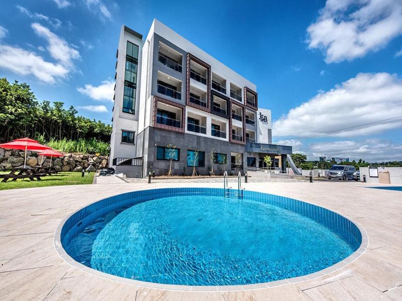 Jnb Hotel