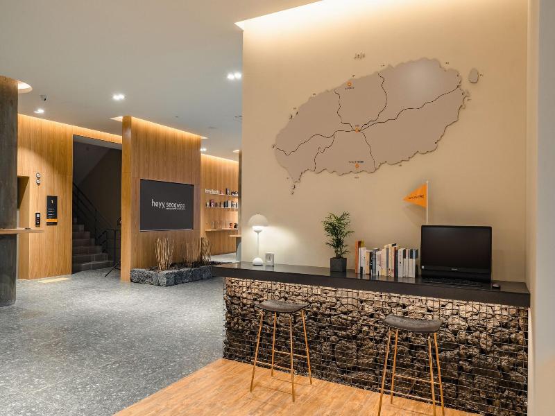 Heyy Seogwipo Hotel