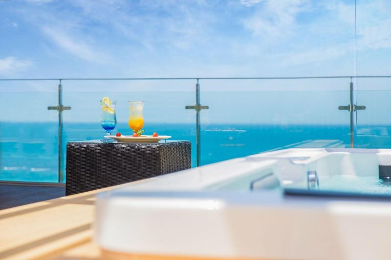 Utop Ubless Hotel Jeju image