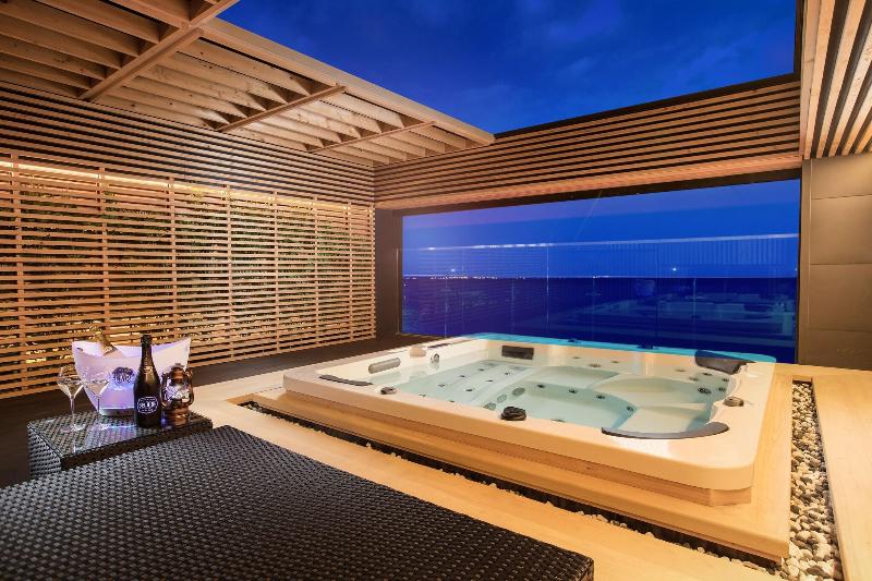 Utop Ubless Hotel Jeju image
