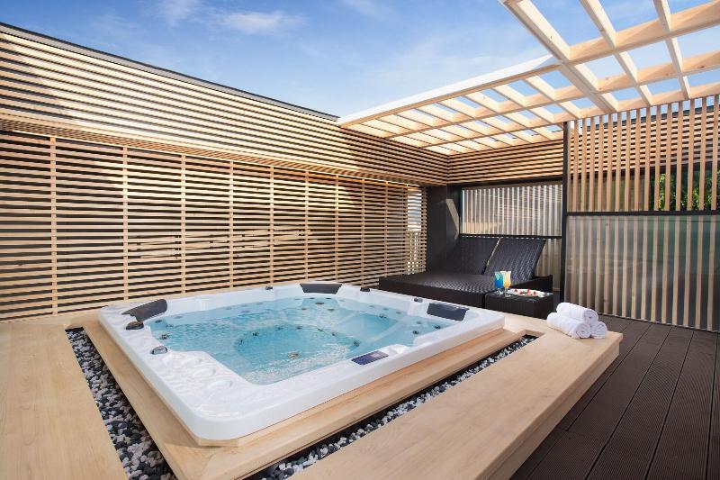 Utop Ubless Hotel Jeju image