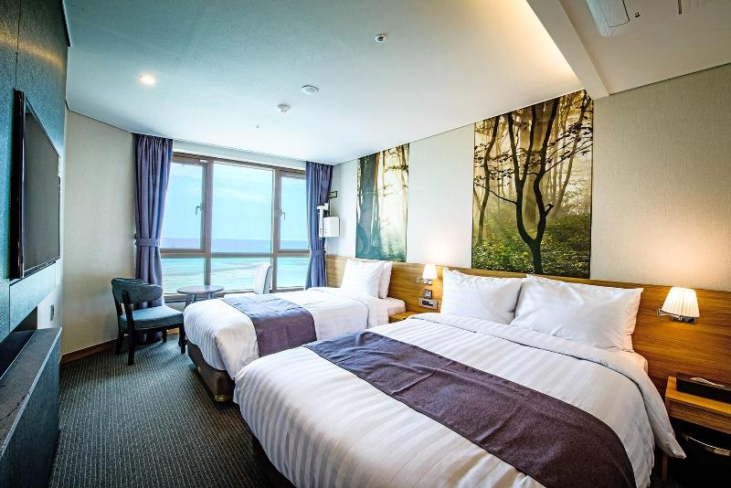 Utop Ubless Hotel Jeju image