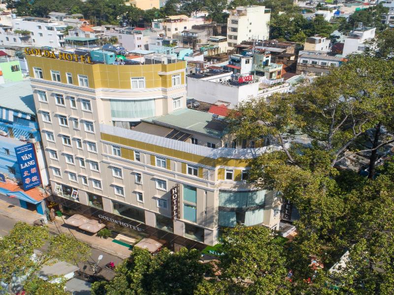 Golda Hotel image